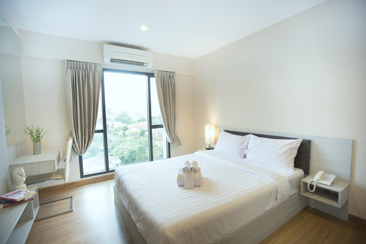 Park 19 Hotel Bangkok Buitenkant foto