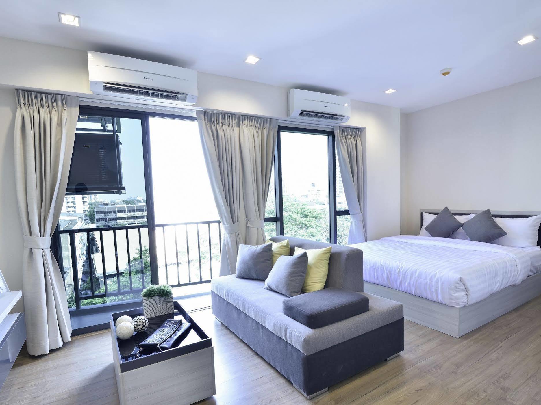 Park 19 Hotel Bangkok Buitenkant foto