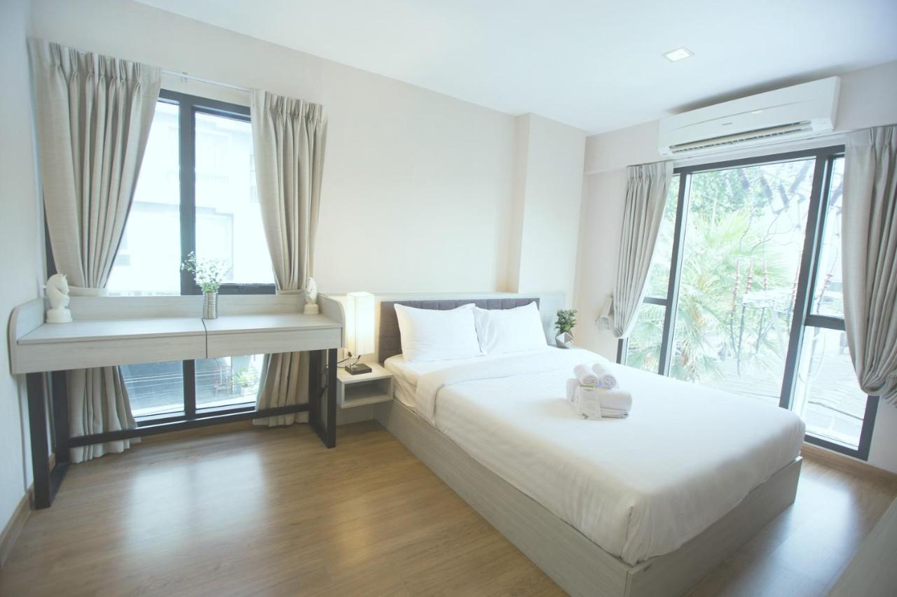 Park 19 Hotel Bangkok Buitenkant foto